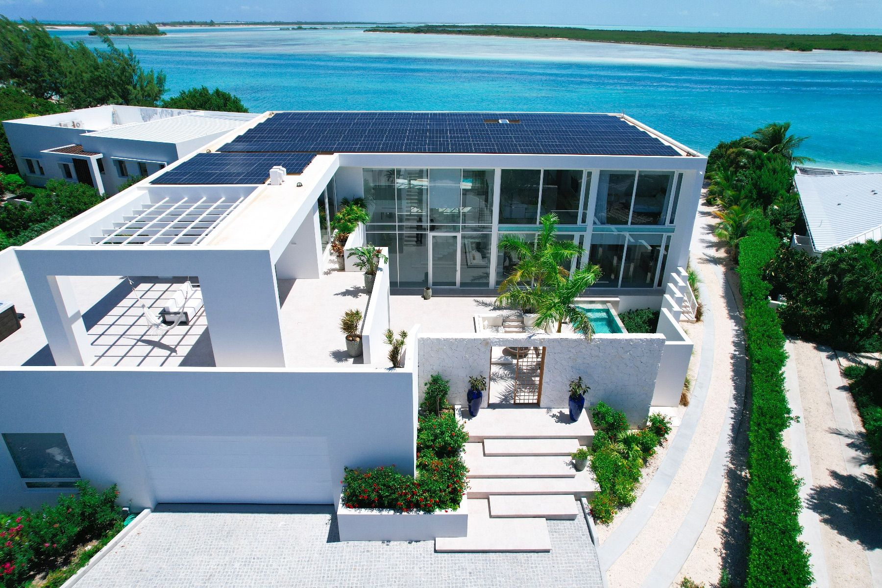 Bash villa photo.